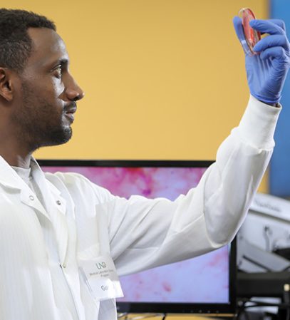 05.male-lab-technician